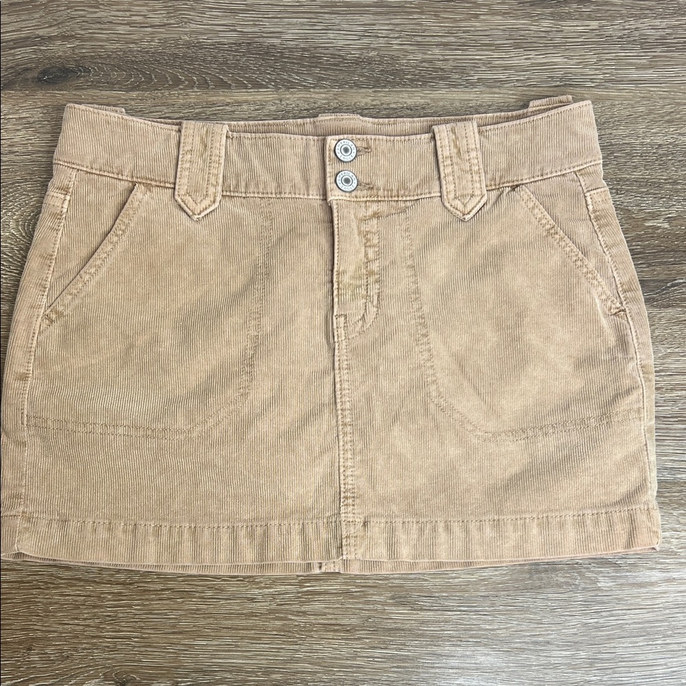 NWT American Eagle Outfitters Tan Stretch Corduroy Mini Skirt Size 4